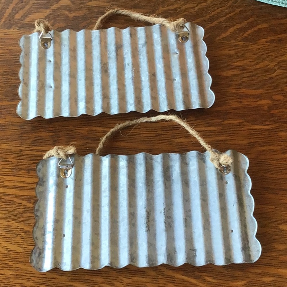 🎄 Set of 2, Winter Decorative Rustic Wooden Ornaments, 7” x 4” 🎄 - Picture 2 of 3